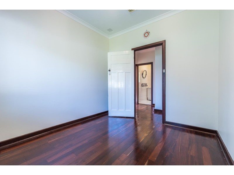 20 Carmody Street, Hamilton Hill WA 6163