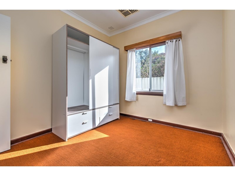 20 Carmody Street, Hamilton Hill WA 6163