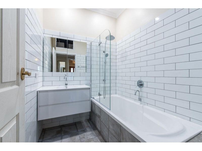 98 Roberts Street, Bayswater WA 6053