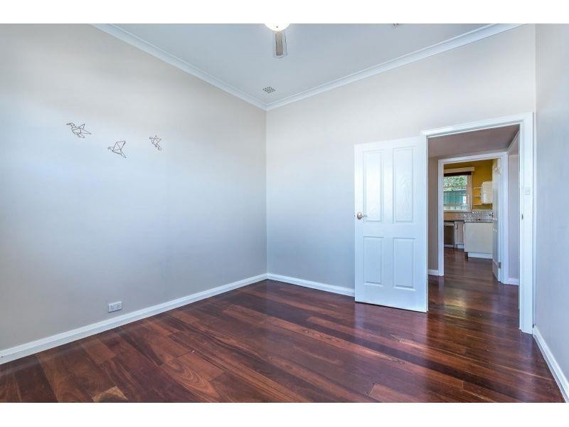 98 Roberts Street, Bayswater WA 6053