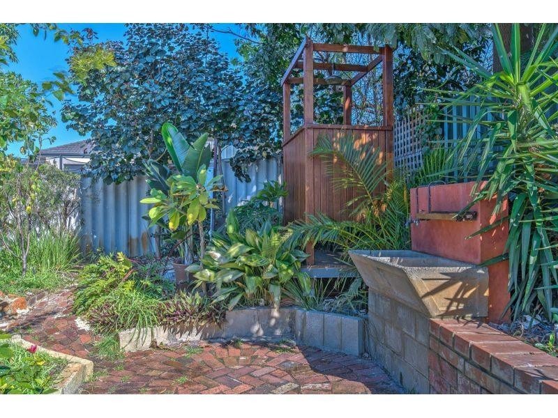 98 Roberts Street, Bayswater WA 6053