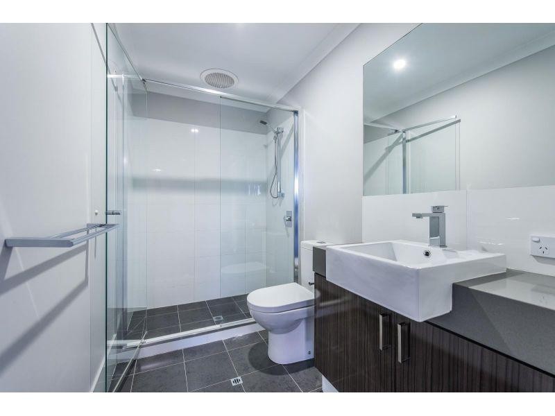 2/16 Wheatley Street, Kewdale WA 6105