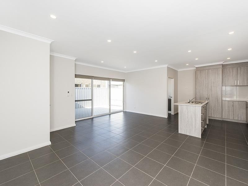 6A Isted Avenue, Hamilton Hill WA 6163