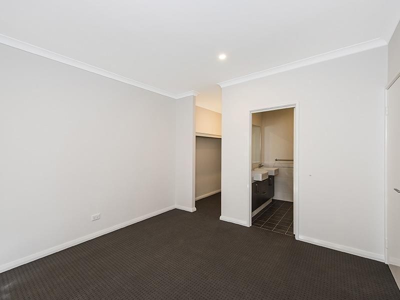 6A Isted Avenue, Hamilton Hill WA 6163