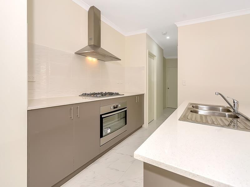 5 Bromus Way, Byford WA 6122