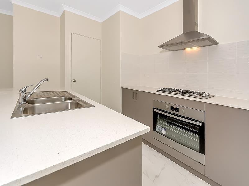 5 Bromus Way, Byford WA 6122
