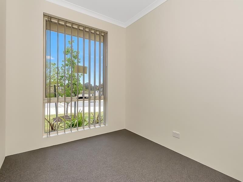 5 Bromus Way, Byford WA 6122