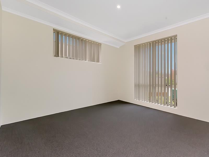 5 Bromus Way, Byford WA 6122