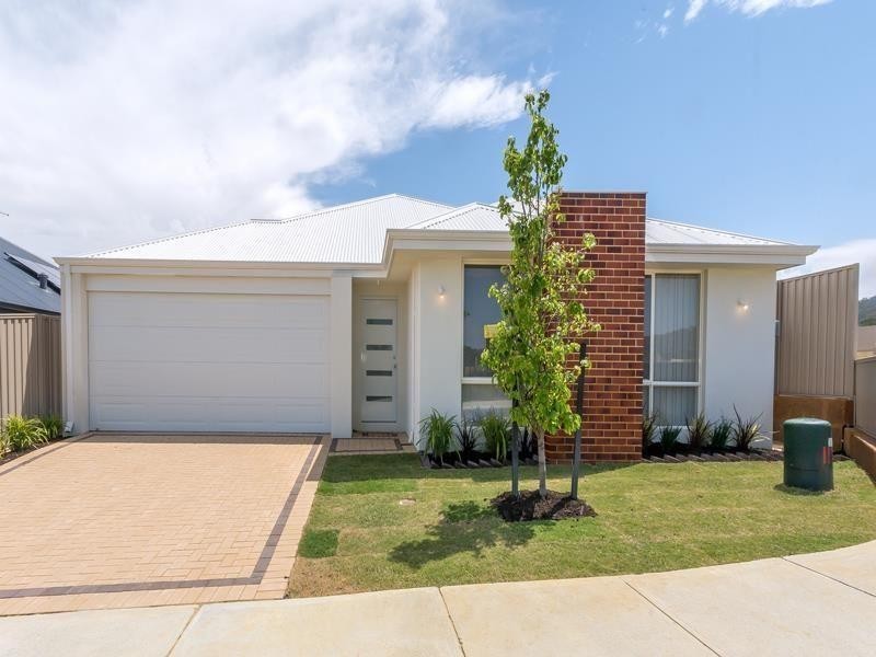 5 Bromus Way, Byford WA 6122