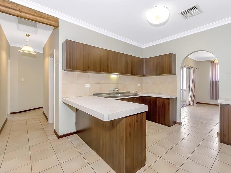 16 Cabramatta Street, Bayswater WA 6053