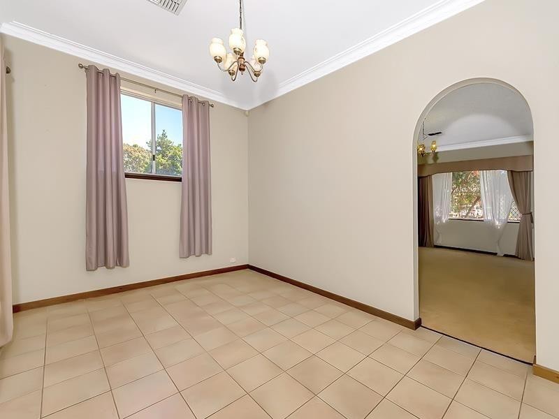 16 Cabramatta Street, Bayswater WA 6053