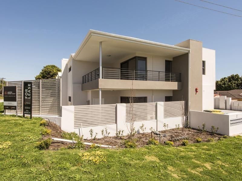 5/2 Scroop Way, Spearwood WA 6163