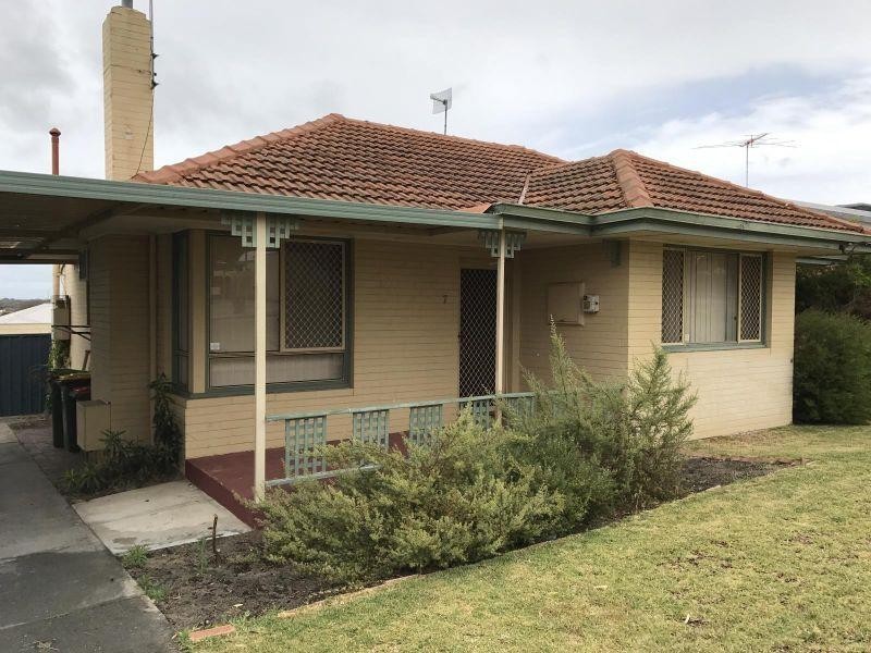 7 Danehill Way, Balga WA 6061