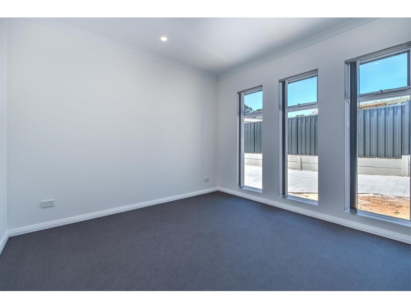 82A Forrest Road, Hamilton Hill WA 6163