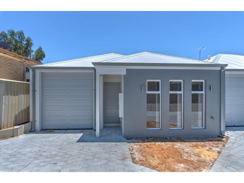 82A Forrest Road, Hamilton Hill WA 6163