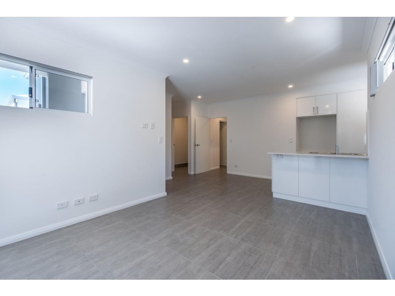 82B Forrest Road, Hamilton Hill WA 6163