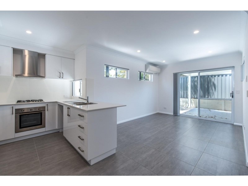 82B Forrest Road, Hamilton Hill WA 6163
