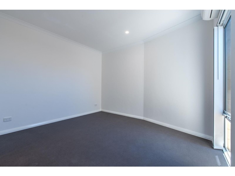 82B Forrest Road, Hamilton Hill WA 6163