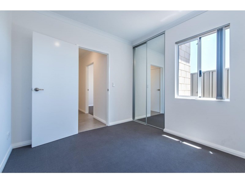 82B Forrest Road, Hamilton Hill WA 6163