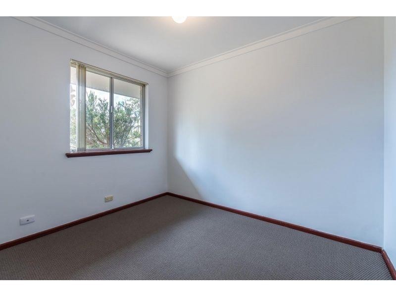 11 Brett Place, Gosnells WA 6110