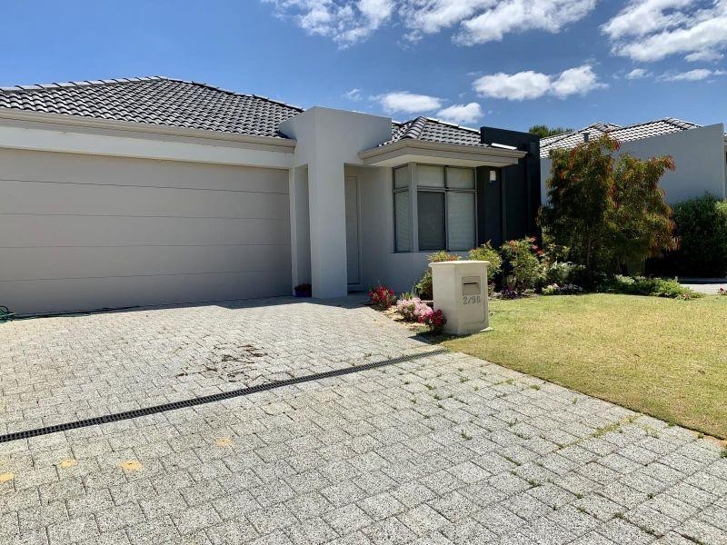 2/98 Entrance Road, Spearwood WA 6163