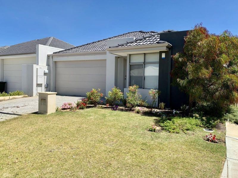 2/98 Entrance Road, Spearwood WA 6163