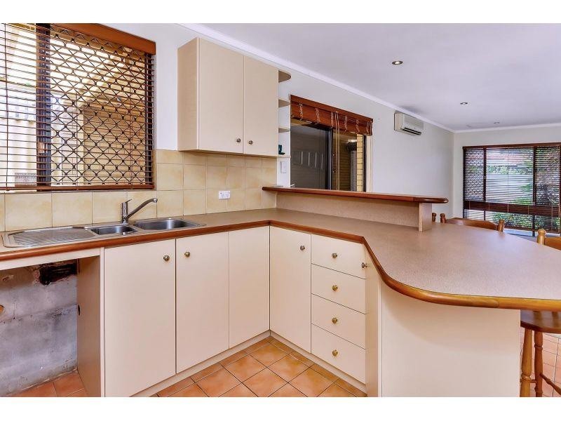 1 Dalmatia Place, Como WA 6152