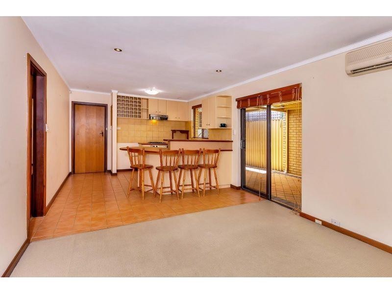 1 Dalmatia Place, Como WA 6152