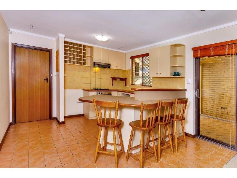 1 Dalmatia Place, Como WA 6152