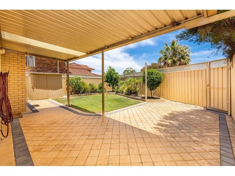 1 Dalmatia Place, Como WA 6152