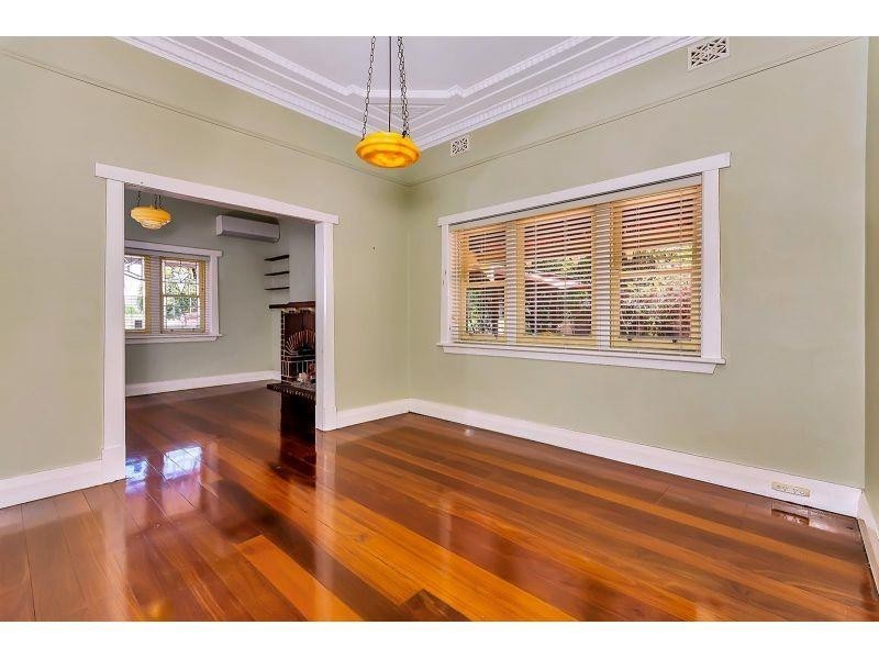 12 Cox Street, Bayswater WA 6053