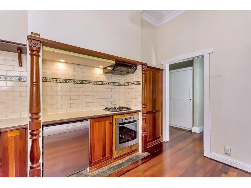 12 Cox Street, Bayswater WA 6053