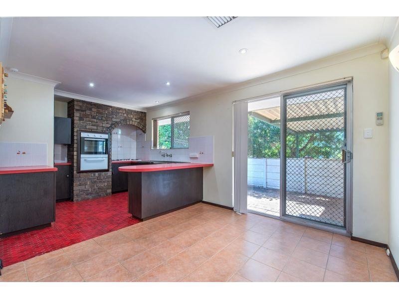 5 Delwood Place, Willetton WA 6155