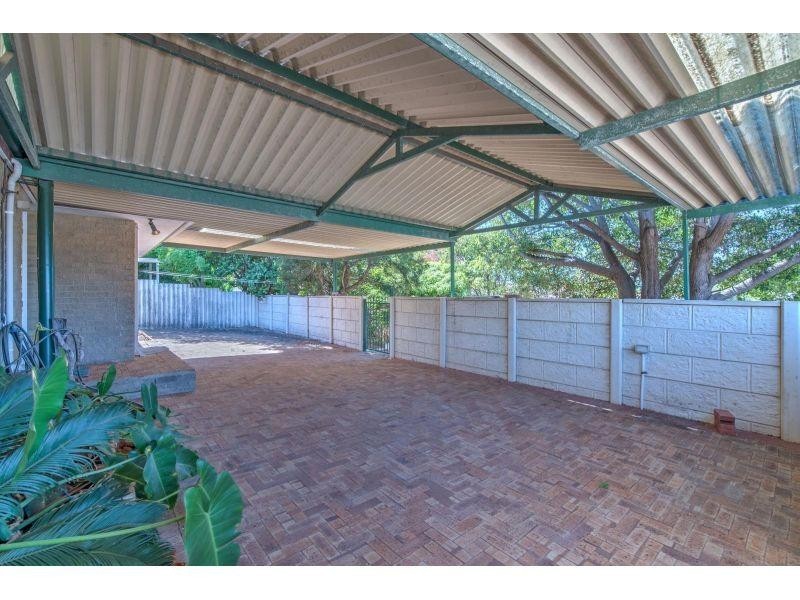 5 Delwood Place, Willetton WA 6155