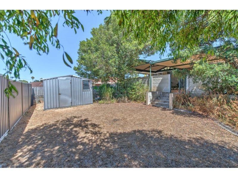 5 Delwood Place, Willetton WA 6155