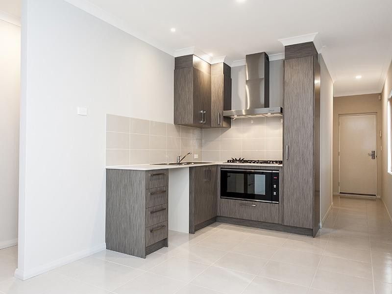 30/1 Balfour Road, Swan View WA 6056