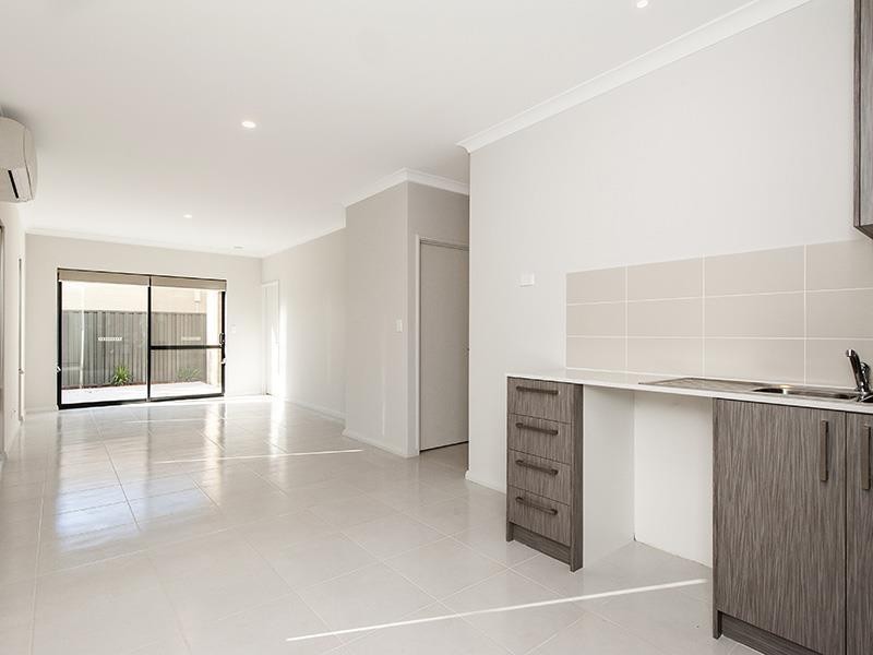 30/1 Balfour Road, Swan View WA 6056