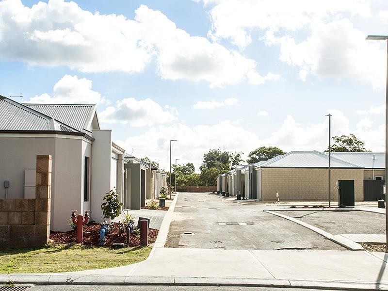 30/1 Balfour Road, Swan View WA 6056