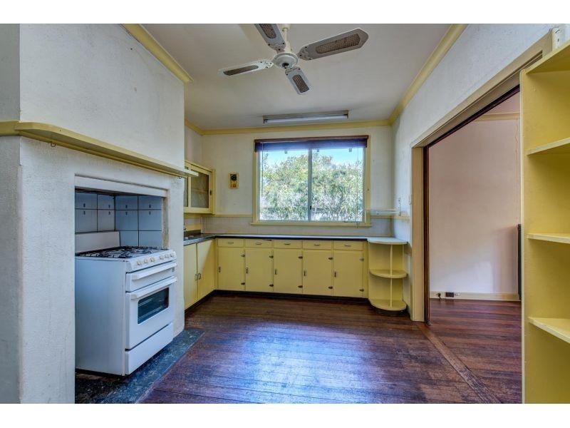 28 Jarrah Road, East Victoria Park WA 6101