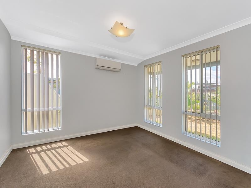 18 Mainsheet Way, Alkimos WA 6038