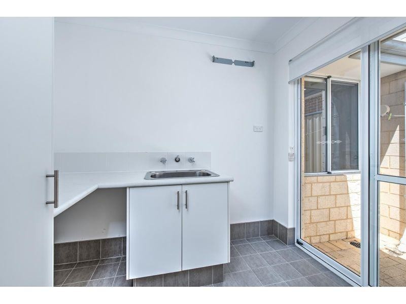 2/15 Canterbury Terrace, East Victoria Park WA 6101