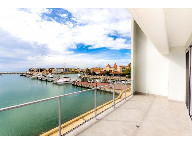 G8/1 Tacoma Lane, Mindarie WA 6030