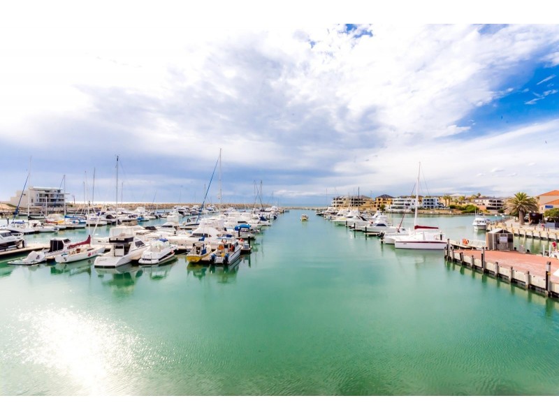 G8/1 Tacoma Lane, Mindarie WA 6030