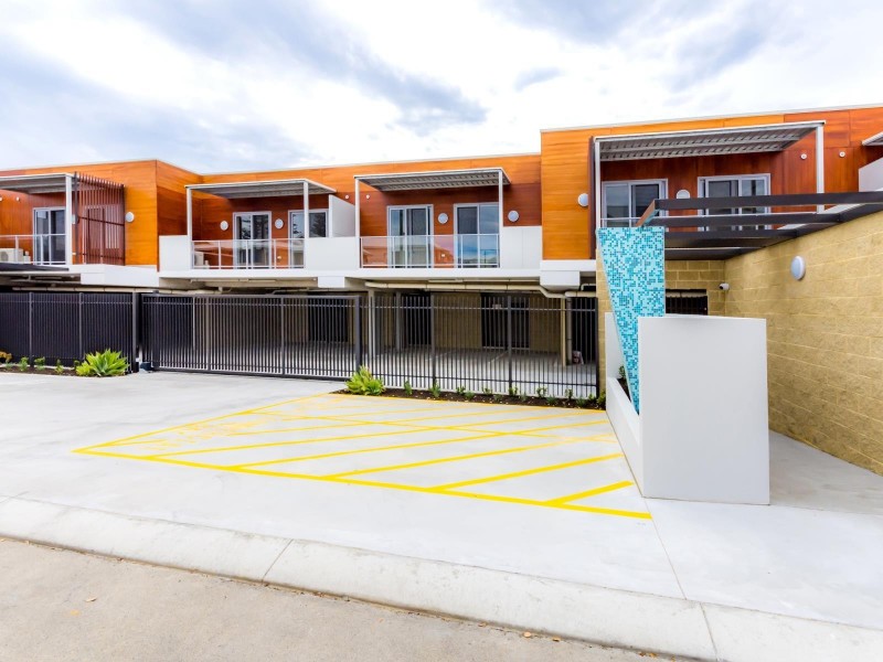 G8/1 Tacoma Lane, Mindarie WA 6030