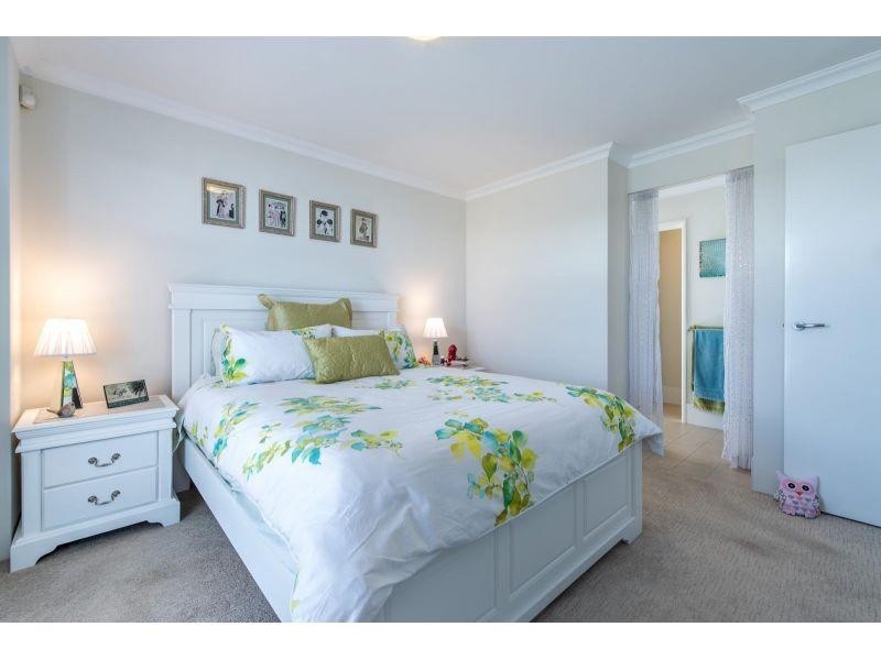 21/27 Barfield Road, Hammond Park WA 6164