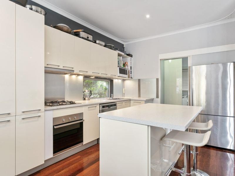 75 Upton Street, St James WA 6102