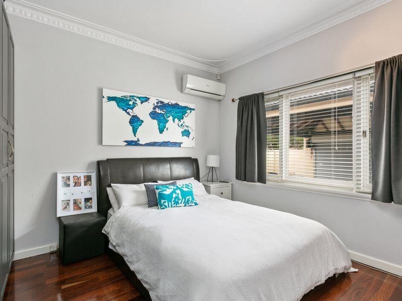 75 Upton Street, St James WA 6102