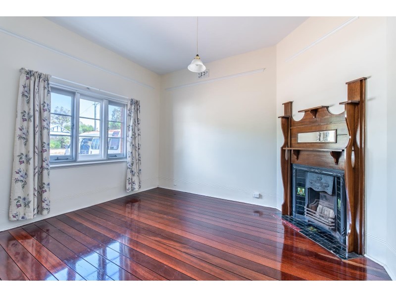 98 Washington Street, Victoria Park WA 6100