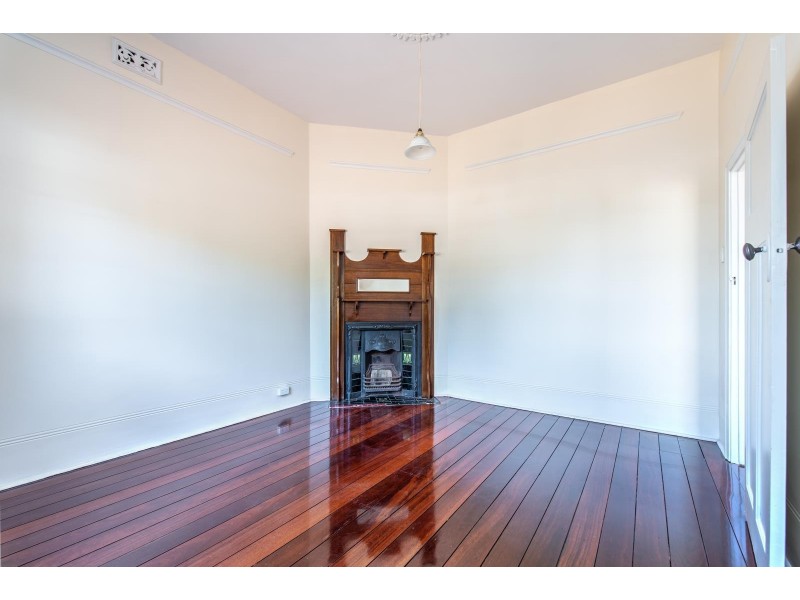 98 Washington Street, Victoria Park WA 6100