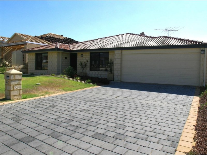 82 Clydebank Crescent, Kinross WA 6028